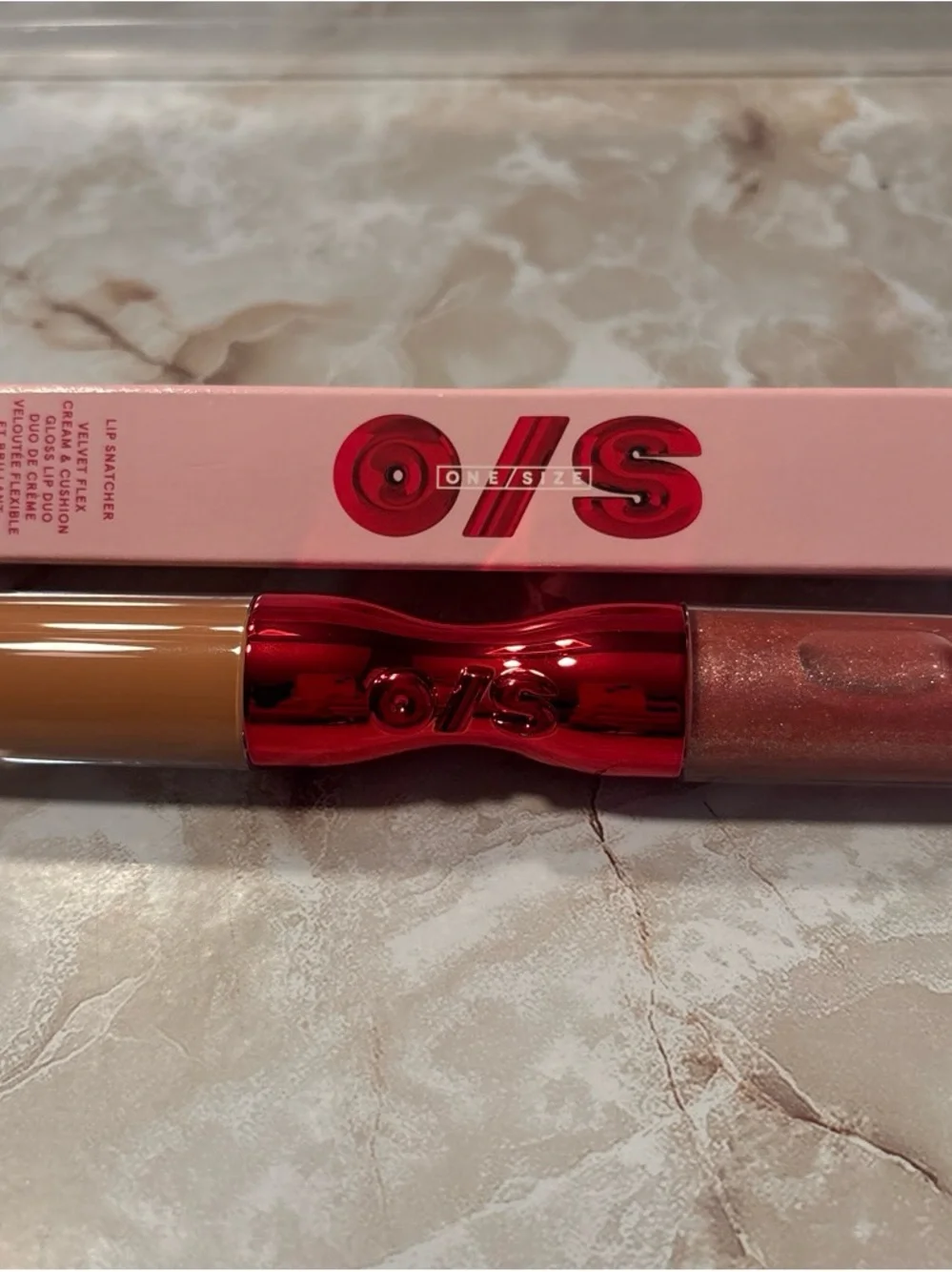 ONE/SIZE Dual-Lip balm & gloss cream& cushion